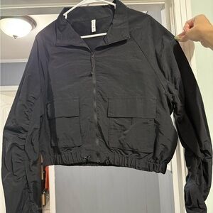 Black Cropped wind Jacket